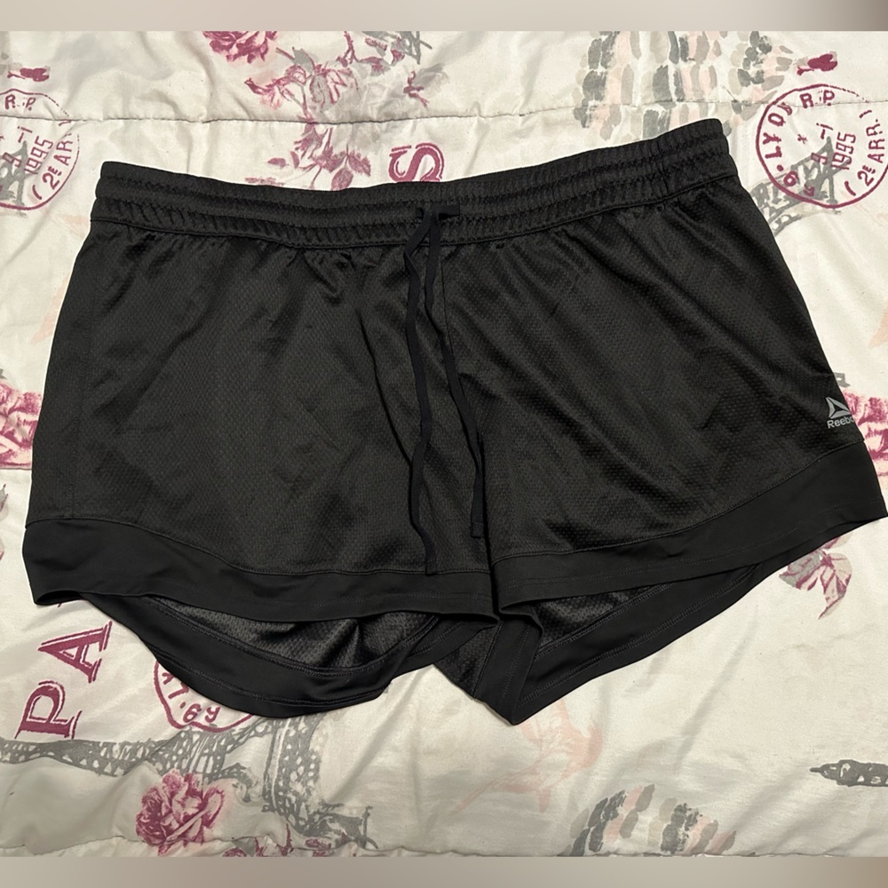 XL Reebok Athletic Shorts